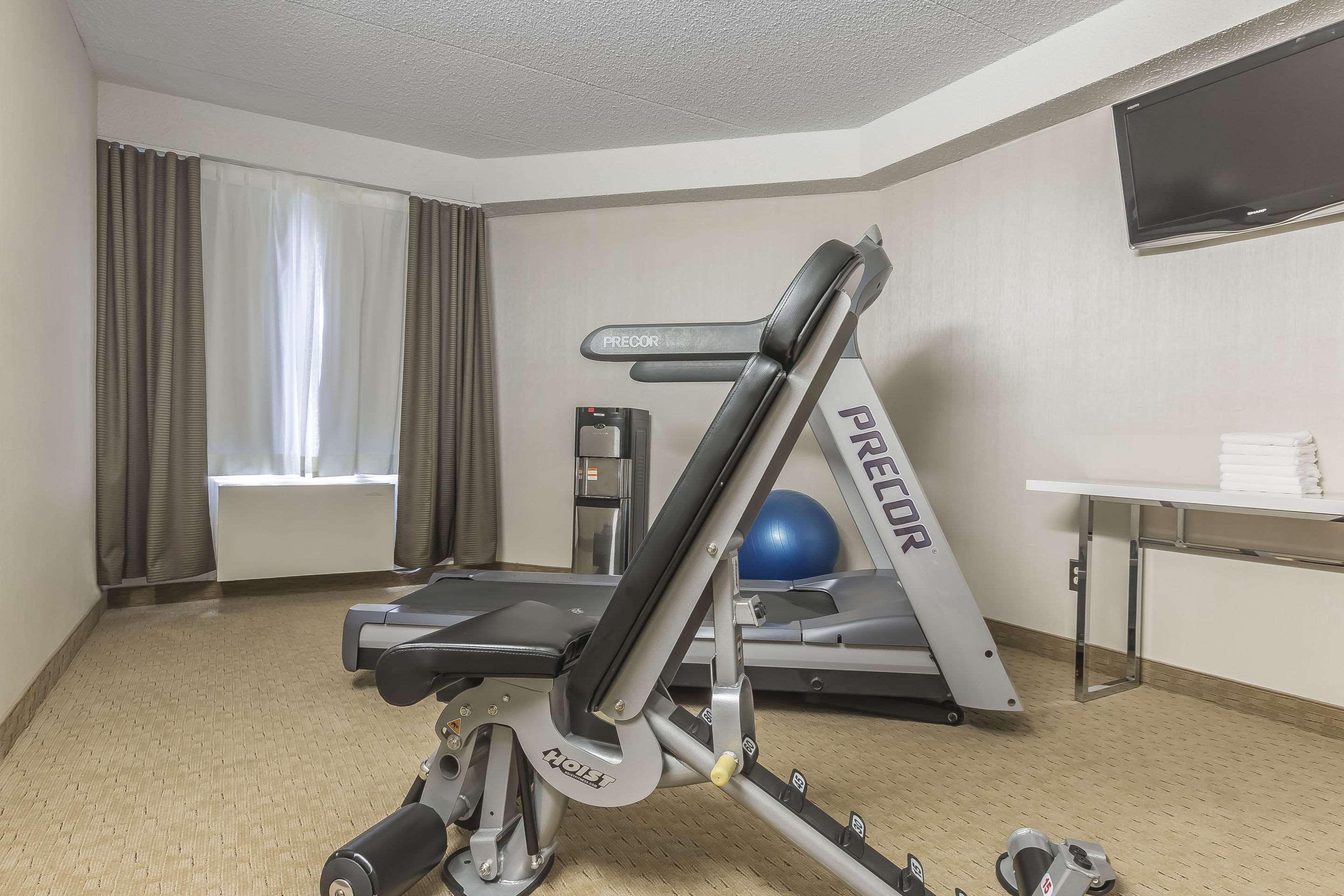 Comfort Inn Levis Bagian luar foto