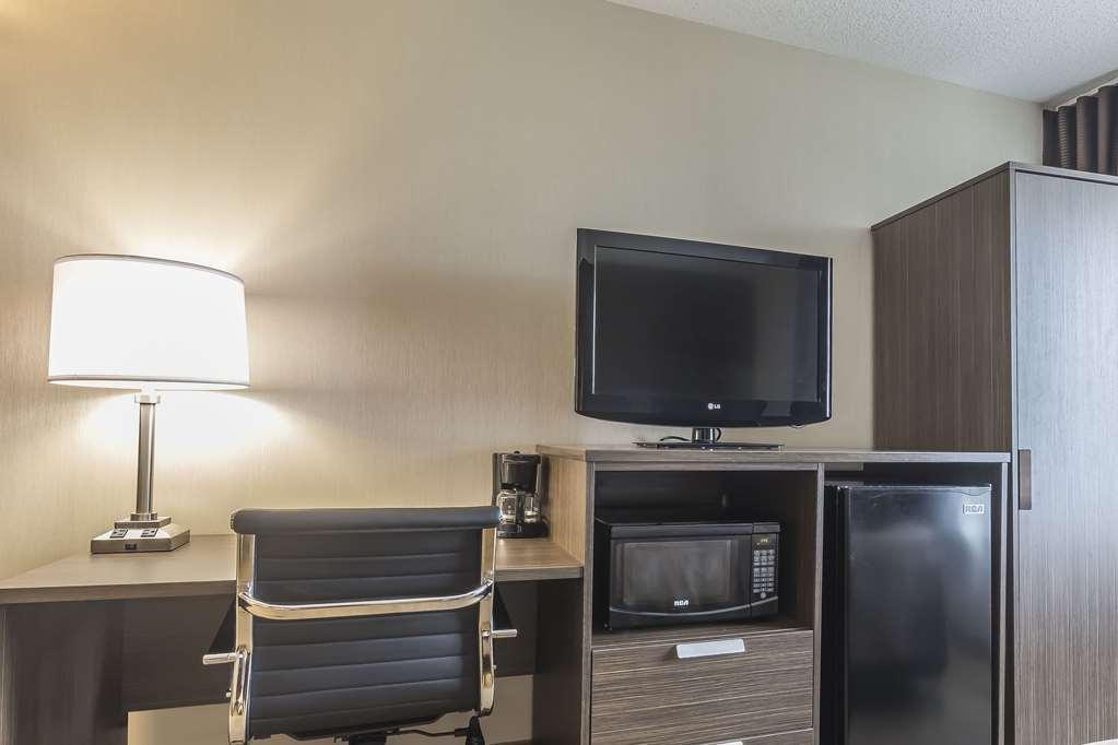 Comfort Inn Levis Ruang foto